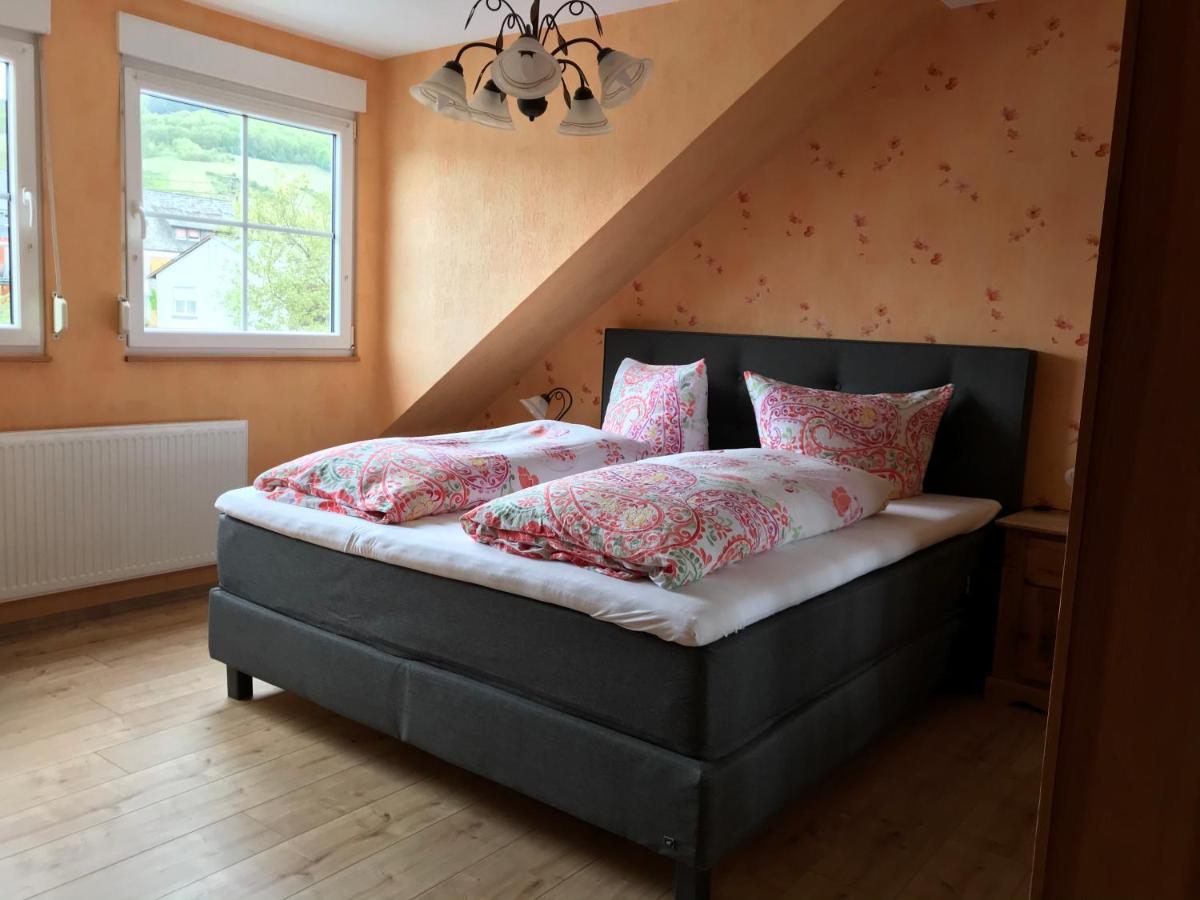 Ferienwohnung Sonnenlay Kröv Екстериор снимка